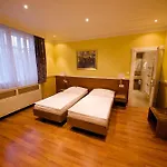 Art Deco Hoffmann Szálloda 3*