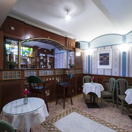 Hotel Art Deco Hoffmann 3*