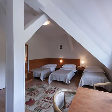 Art Deco Hoffmann Hotel Kladno