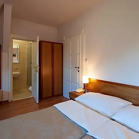 Art Deco Hoffmann Отель 3*