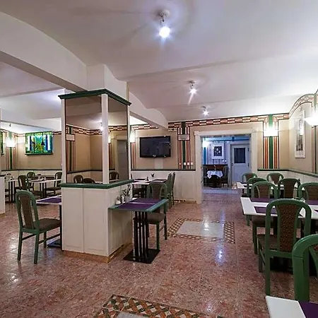 Отель Art Deco Hoffmann 3*
