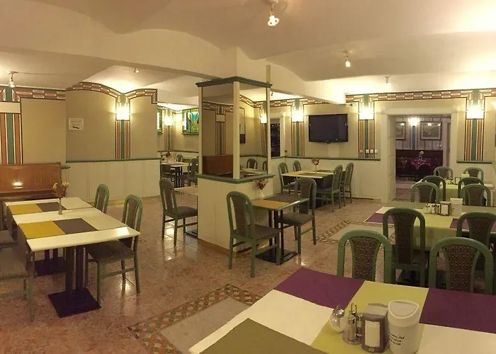 Art Deco Hoffmann 3*
