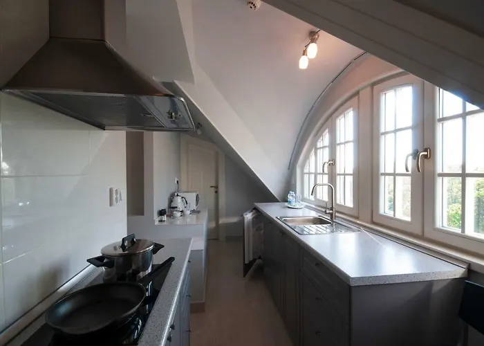 Art Deco Hoffmann